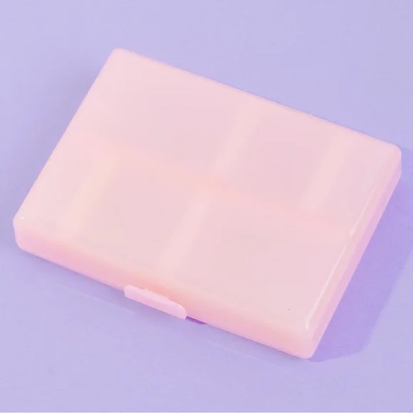 Free Gift Hello Kitty & Friends Sanrio Travel Pill Case Organizer Container Case - Picture 6 of 7